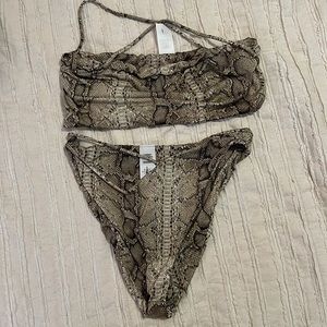 Naked Wardrobe Bikini